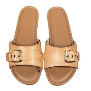 Universal Threads | Tan Vegan Leather Buckle Detail Sandals Slide​​​